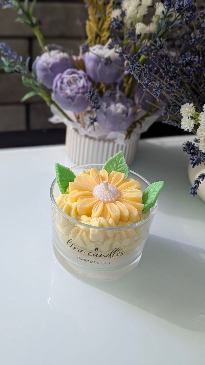 Ромашка в склянці